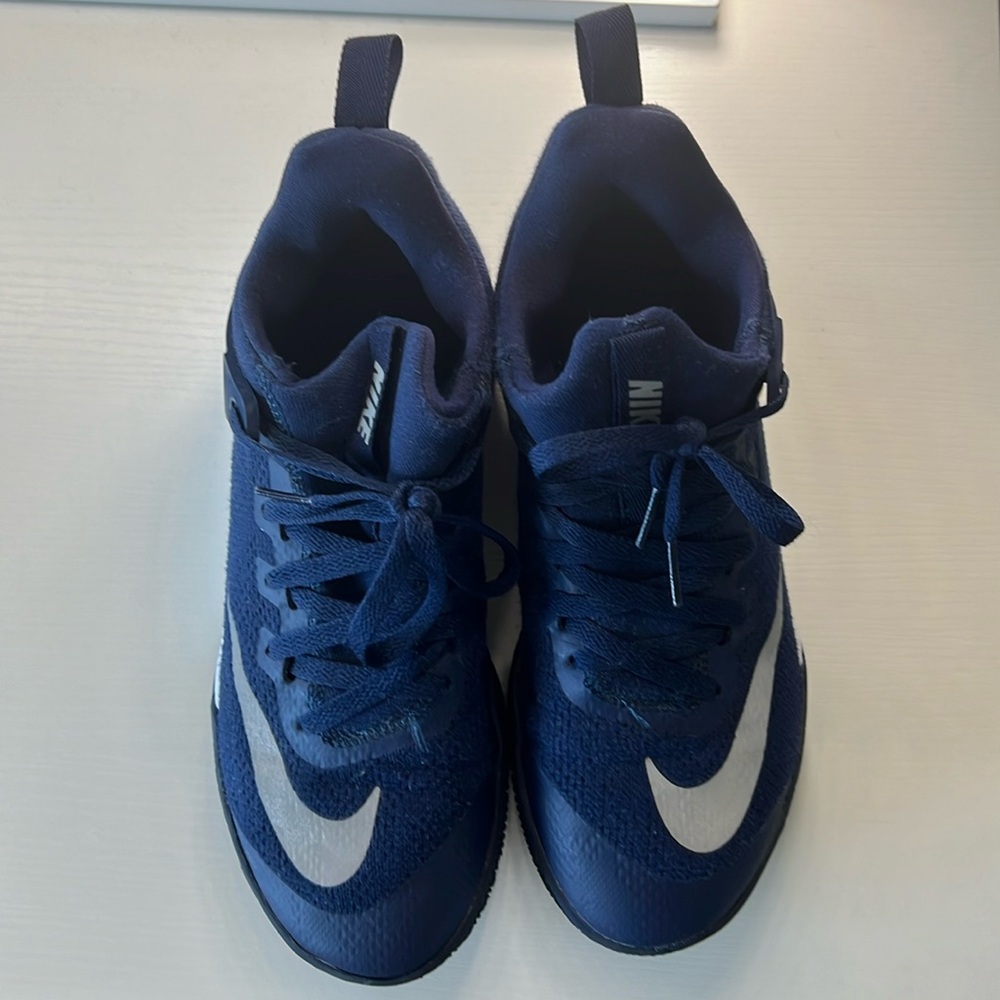Navy Nike Basketball Shoes barely worn